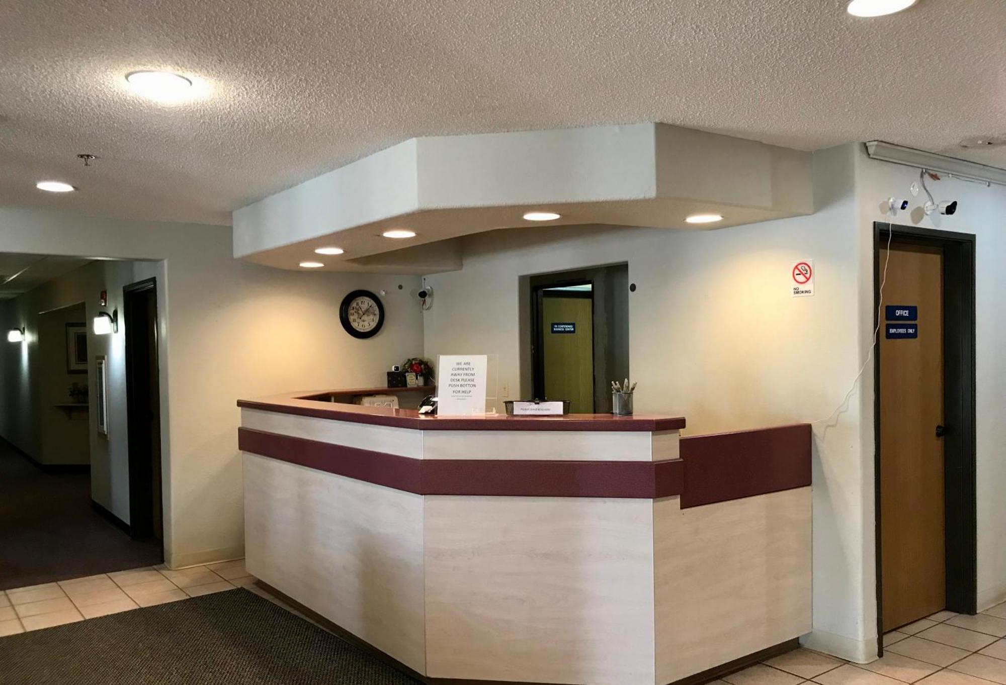 Chadron Inn & Suites Extérieur photo